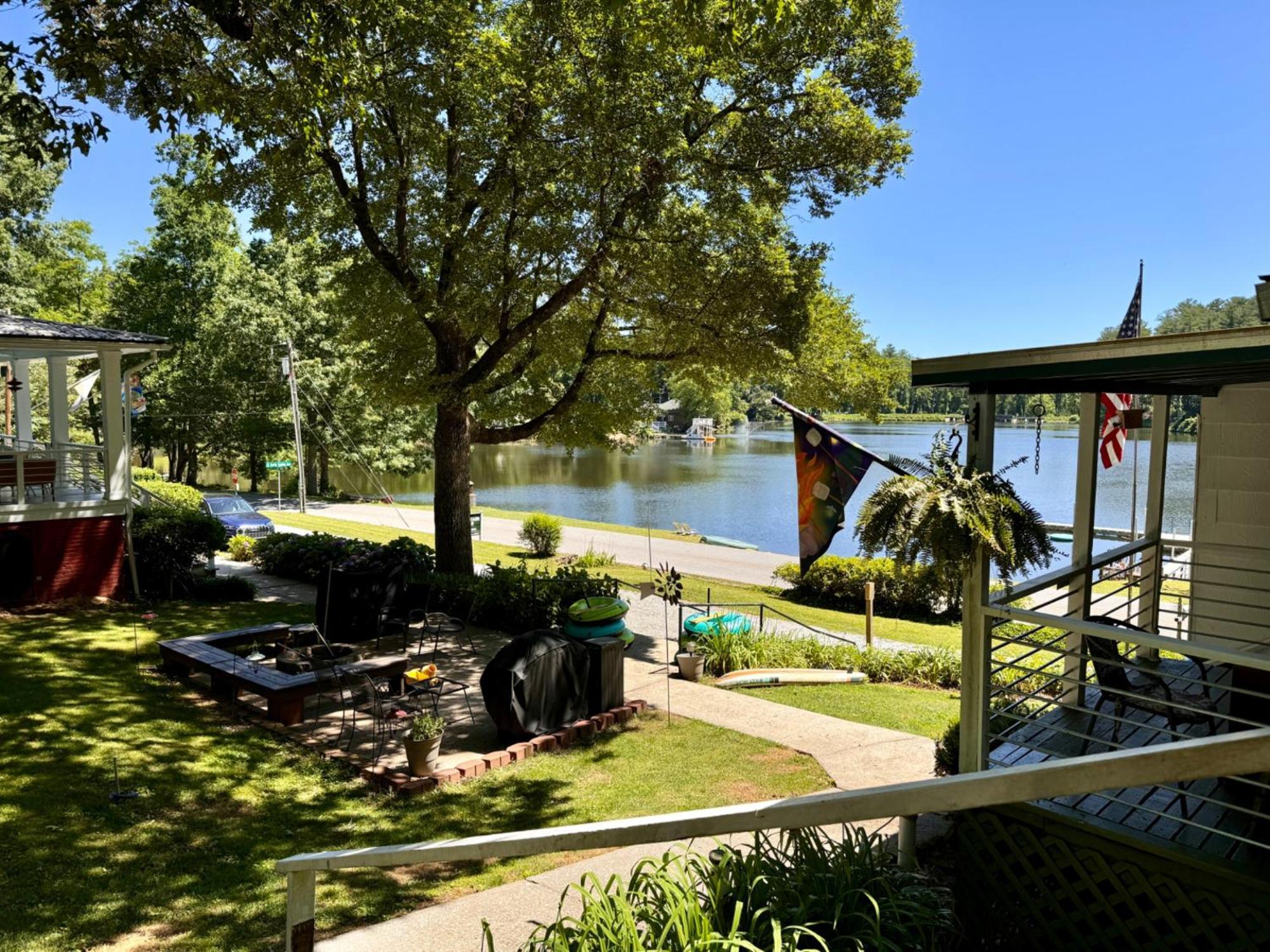 Mountain Lake Cottages Hendersonville Exterior photo